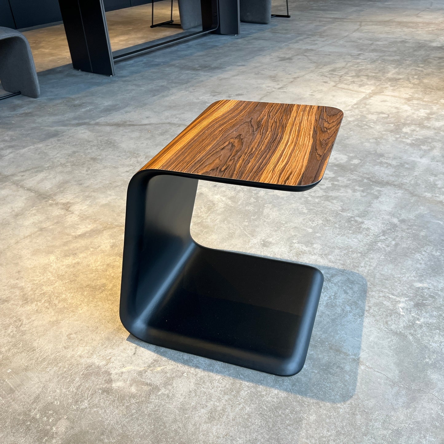 Mesa Lateral Barra