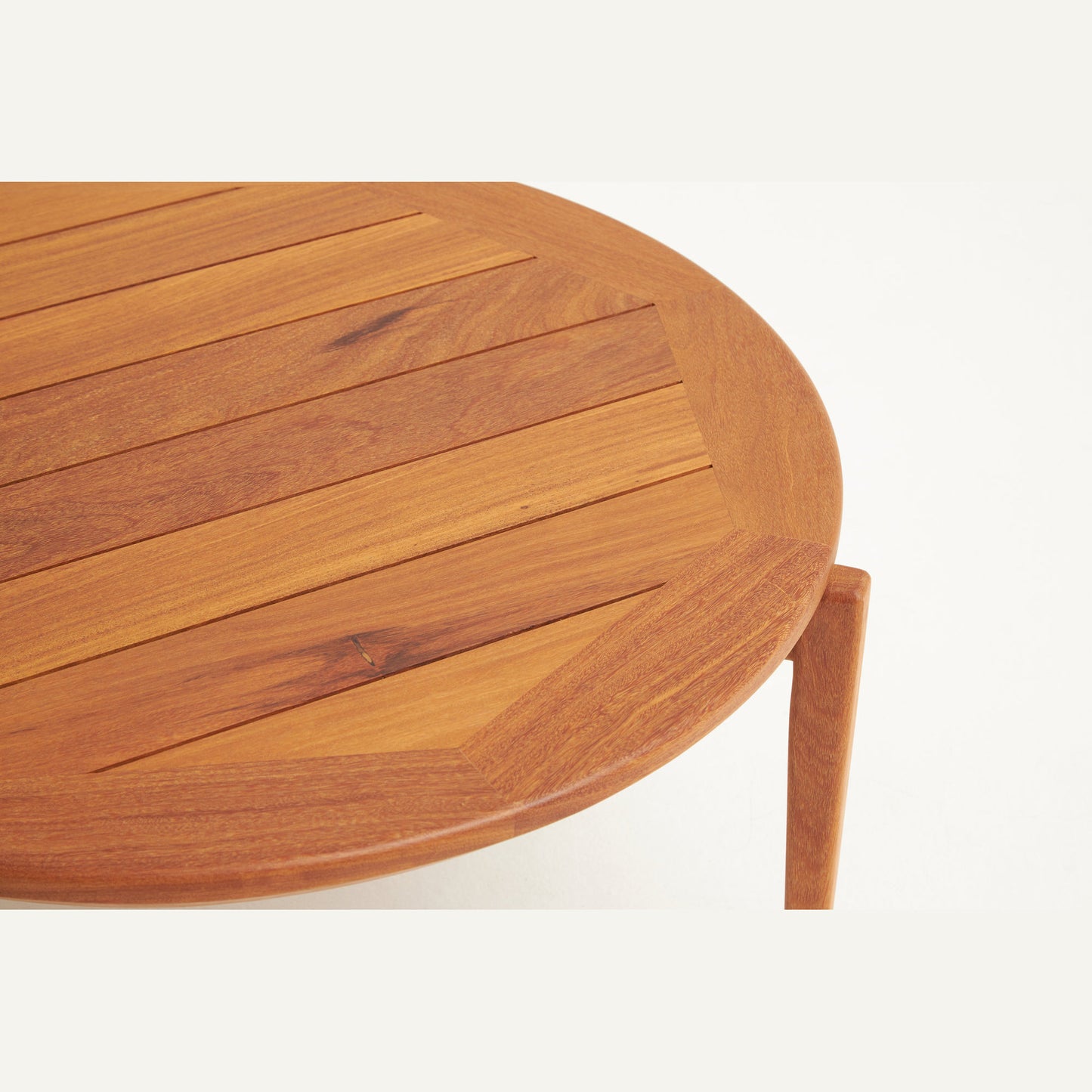 Mesa Centro Hibisco Redonda